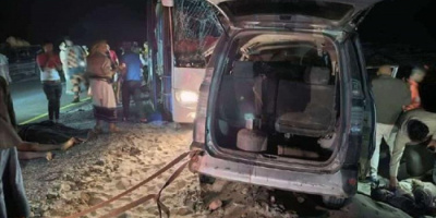 مأساة على خط عدن-أبين: حادث مروع يحصد أرواحاً ويصيب آخرين