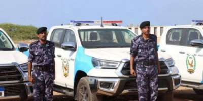 شرطة شبوة تضبط متهمين اثنين بحيازة مواد مخدرة