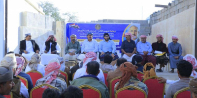 فريق التواصل وتعزيز الوعي السياسي يعقد لقاءً موسعًا في مديرية ثمود