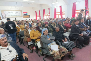 فريق التواصل وتعزيز الوعي السياسي يلتقي القيادات والسلطات المحلية والشخصيات الاجتماعية والأكاديمية بمديريات يافع