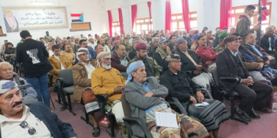 فريق التواصل وتعزيز الوعي السياسي يلتقي القيادات والسلطات المحلية والشخصيات الاجتماعية والأكاديمية بمديريات يافع