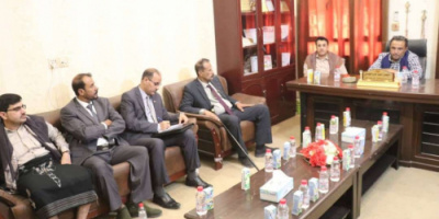 فريق التواصل وتعزيز الوعي السياسي يلتقي السلطة المحلية في مديرية قشن