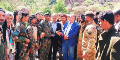 فريق التواصل يتفقد قوات الحزام الأمني بقطاع سباح المرابطة في الخطوط الأمامية لجبهة حدق