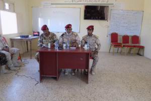 رئيس شعبة التوجيه المعنوي بالمنطقة العسكرية الثانية يلقي محاضرة في لمنتسبي لواء الريان