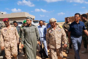 فريق التواصل بالانتقالي يزور أسرة الشهيد طاهر علي السقطري