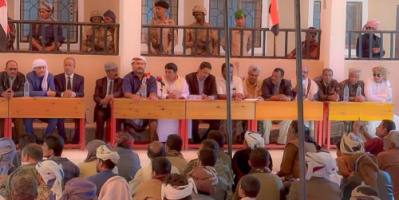 فريق التواصل بالانتقالي يعقد لقاءً موسعًا مع قيادة المجلس والسلطة المحلية ووجهاء مديريتي نصاب وحطيب