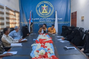 فريق العمل الإعلامي والثقافي بمنسقية انتقالي جامعة حضرموت يناقش التغييرات والخطة الإعلامية للعام القادم