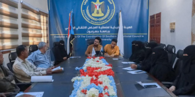 فريق العمل الإعلامي والثقافي بمنسقية انتقالي جامعة حضرموت يناقش التغييرات والخطة الإعلامية للعام القادم