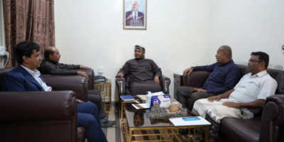 محافظ سقطرى يلتقي رئيس شعبة السجون في النيابة العامة