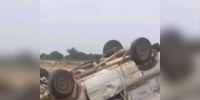 مصرع وإصابة 25 من عناصر الحوثيين بحادث مروري في الحديدة