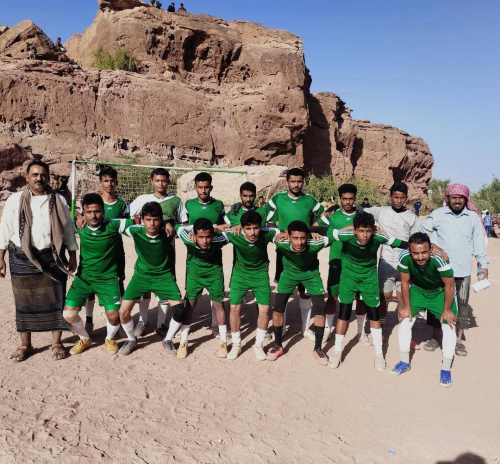 نائب رئيس انتقالي شبوة يشهد منافسات نصف نهائي بطولة هدى لقموش لكرة القدم نائب رئيس انتقالي شبوة يشهد منافسات نصف نهائي بطولة هدى لقموش لكرة القدم