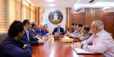 اجتماع قيادي برئاسة الكثيري لتدارس الأوضاع المعيشية ودعم المطالب الحقوقية للمواطنين