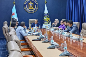 الدكتور الخُبجي يثني على مهمة فريق حضرموت الساحل ويشيد بجهودهم الميدانية