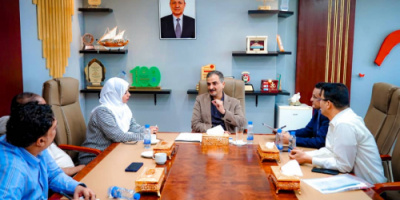 تشكيل فريق لإجراء مسح لمخيمات النازحين في العاصمة عدن