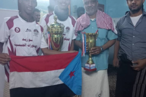 رئيس انتقالي شبام يستقبل إدارة ولاعبي وحدة شمسان بعد تحقيق لقب كأس سوبر بطولة المواهب
