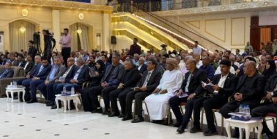 الشيخ باكريت يشارك في تأبينية الذكرى الأولى للفقيد الدكتور أنيس يوسف لقمان بالعاصمة عدن
