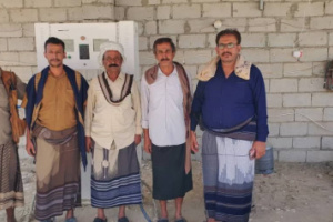 رئيس تنفيذية انتقالي شبوة يتفقد محطة الجنيدي للغاز المنزلي بمدينة عزان