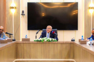 الكثيري يترأس اجتماعاً مشتركاً لقيادات الانتقالي وممثلي المنظمات الدولية والوزارات والمصالح الحكومية