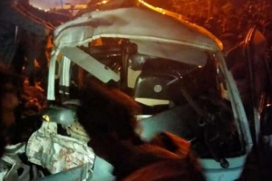 وفاة ثلاث نساء وإصابة آخرين في حادث مروع بالوضيع