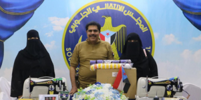 رئيس انتقالي حضرموت يؤكد على أهمية المساهمات المجتمعية في تخفيف معاناة المواطنين