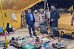 رئيس دائرة الإعلام والثقافة يشيد بالرسائل المعززة للوعي بالتراث السقطري في مهرجان الشيخ زايد