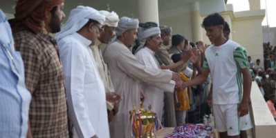 المحافظ الثقلي يتوج نادي النصر ببطولة السلطان علي بن عفرار لكرة القدم للأندية