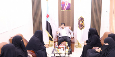 رئيس تنفيذية انتقالي المهرة يلتقي قيادة جمعية بناء المستقبل للسلام والتنمية بمديرية حوف