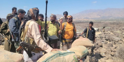 العميد المشوشي يتفقد الخطوط الأمامية للواء الثالث دعم وإسناد بوادي عومران بأبين