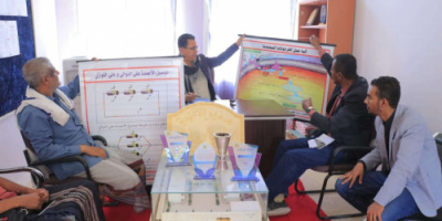 انتقالي وادي وصحراء حضرموت يسلم ثانوية الحوطة للبنين وسائل تعليمية