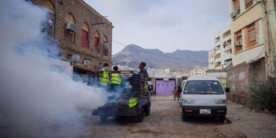 حملة رش ضبابي واسعة في صيرة لمكافحة البعوض والحد من انتشار الأوبئة