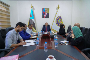 مركز البحوث يعقد اجتماعه الدوري ويناقش المستجدات المحلية والدولية
