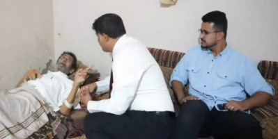 انتقالي العاصمة عدن يطمئن على صحة الصحفي الرياضي هاشم الوحصي