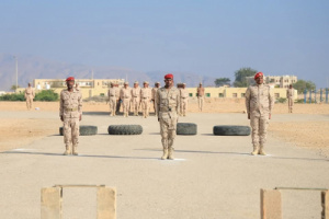 قائد المنطقة العسكرية الثانية يشهد حفل تخرج دفعة "الوفاء لحضرموت" بالمكلا
