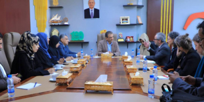 محافظ العاصمة عدن يدعو سفراء أوروبا للإسهام في دعم الاقتصاد