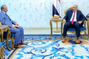 الرئيس الزُبيدي يطّلع على الأوضاع بمحافظة البيضاء ويؤكد دعمه لتعزيز مقاومة أبنائها