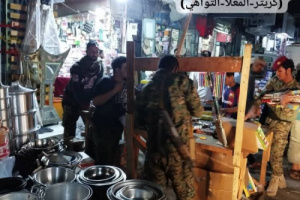 قوات حزام عدن تنفذ حملة لمنع بيع الألعاب النارية في المعلا والتواهي