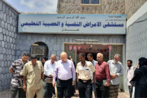 البيشي يتفقد سير العمل في مستشفى الصداقة والأمراض النفسية