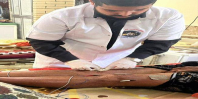 رئيس مؤسسة ريما الطبية تقدم مستلزمات طبية لنزلاء دار العجزة بمديرية الشيخ عثمان