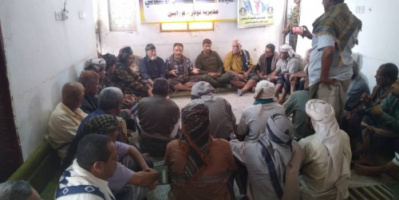 رئيس انتقالي أبين يعقد لقاءً موسعاً بالسلطة المحلية وقيادة المجلس الانتقالي والأجهزة الأمنية بمديرية لودر
