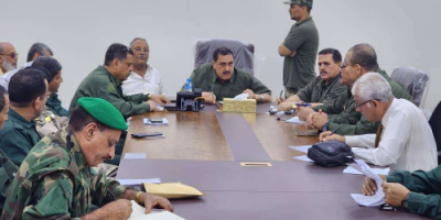 مدير أمن العاصمة عدن يناقش المستجدات الأمنية ويشيد بجهود الوحدات خلال رمضان والعيد