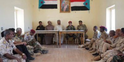 محافظ سقطرى ينفذ زيارة تفقدية الى اللواء الأول مشاة بحري واللواء الثالث حماية رئاسية