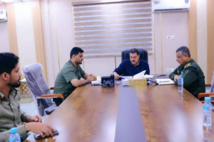 مدير أمن عدن يبحث مع رئيس مصلحة الأحوال سبل تعزيز التنسيق وتسهيل إصدار البطاقة الإلكترونية