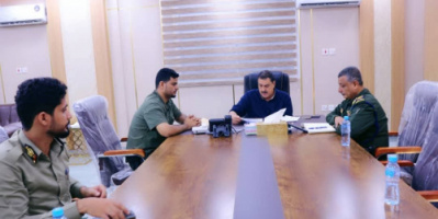 مدير أمن عدن يبحث مع رئيس مصلحة الأحوال سبل تعزيز التنسيق وتسهيل إصدار البطاقة الإلكترونية