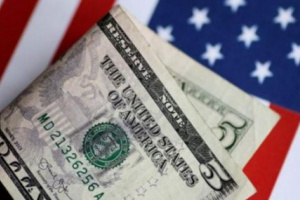 سعر الدولار في عدن وحضرموت اليوم الخميس 10 - 4 - 2025