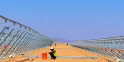 اقتراب إنجاز مشروع الطاقة الشمسية بشبوة.. خطوة فارقة نحو التنمية المستدامة