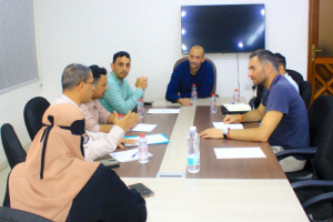 مدير مؤسسة المياه بعدن يبحث مع فريق أممي تحسين خدمات الصرف الصحي
