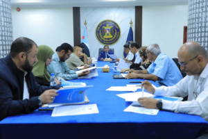 الأمانة العامة تناقش تقريري المشهدين السياسي والاقتصادي على الساحة الوطنية الجنوبية