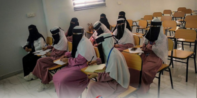 مستشفى عدن التعاوني الخيري ينظم دورة تدريبية لتأهيل الكادر الصحي في العيادات الخارجية