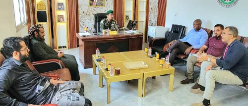 الحزام الأمني يبحث تعزيز التعاون مع الصليب الأحمر في مجالات التدريب والدعم الصحي ومكافحة الألغام