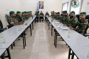 العميد الربيعي يترأس اجتماعاً أمنياً لقادة القطاعات ومدراء الإدارات في قوات حزام العاصمة عدن